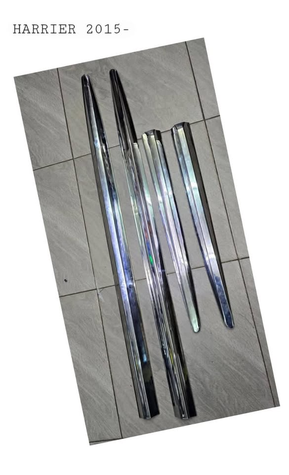 Toyota Harrier 2015+ Chrome Side Door Streamer Moulding Trims (4pcs Set)