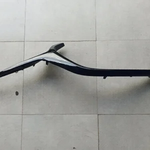 Mazda 3 / Axela 2020 Hatchback Front Grille Molding Trim (Gloss Black)