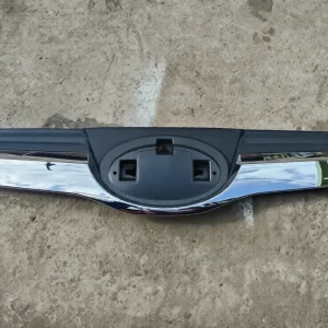 Front Grill/Grill Moulding/Upper Grill Subaru Forester Sj5/SJG/Sk