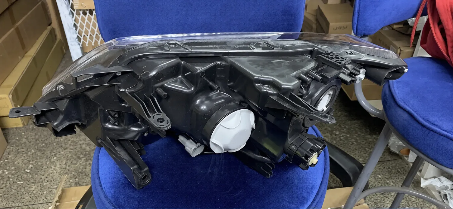 Nissan X-Trail 2014 Headlight Kenya (Per Piece) - Image 3