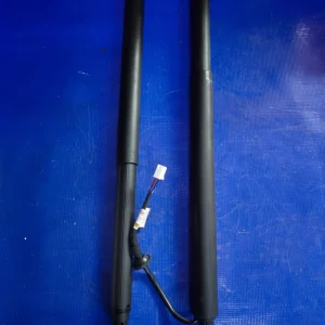 Subaru Forester SK Electric Boot Shock Absorber Lift Supports