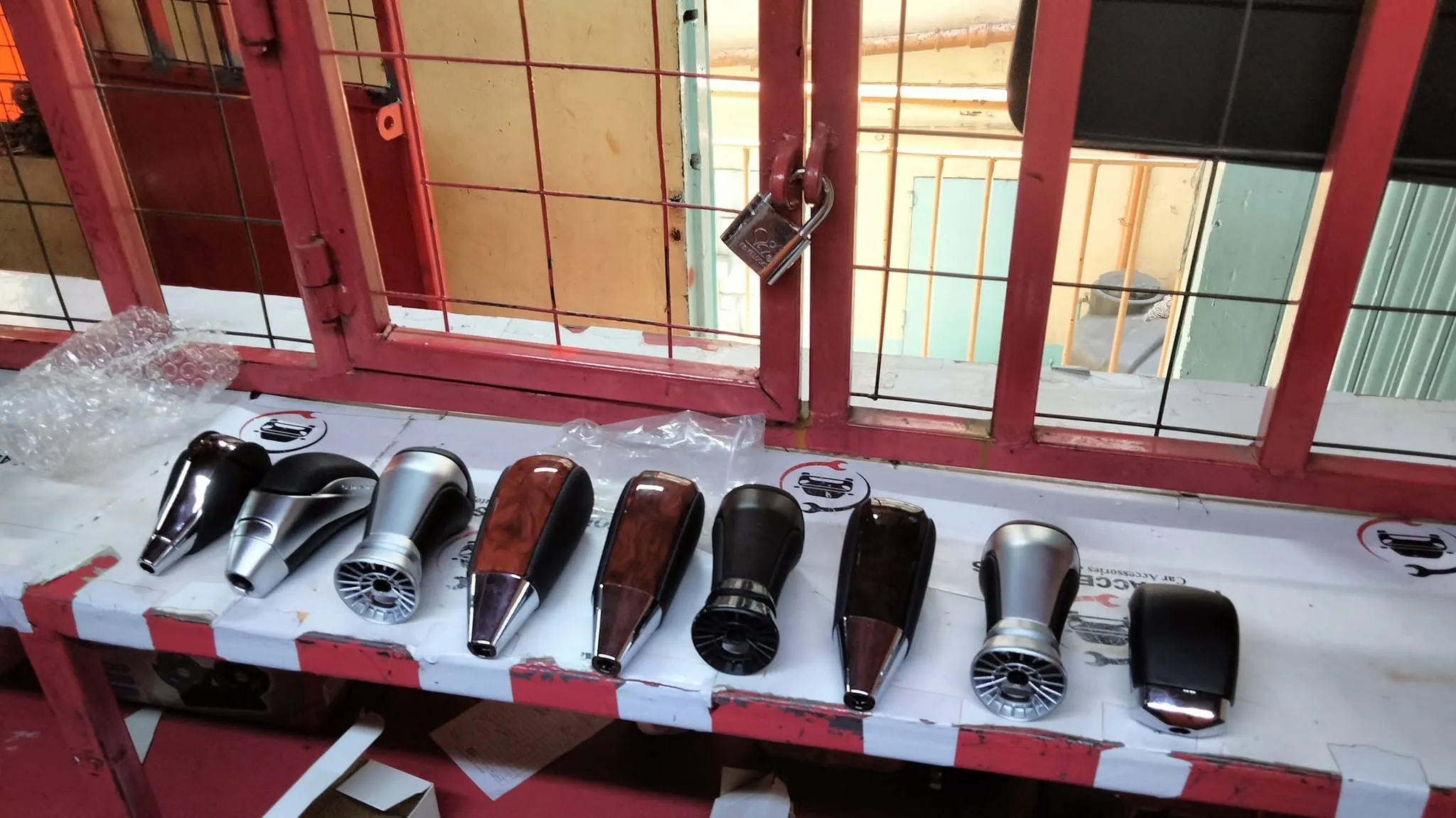 Universal Luxury Gear Shift Knobs Price in Kenya | Premium Transmission Replacement Handles
