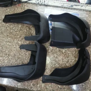Premium OEM-Style Car Mudflaps Splash Guards Set for Honda CR-V (RM4/RM1 Series — Complete 4Pcs Front & Rear Set)