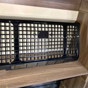 Premium Gloss Black Heritage-Style Stage 2 Front Radiator Grille for Land Rover Defender 110 Kenya