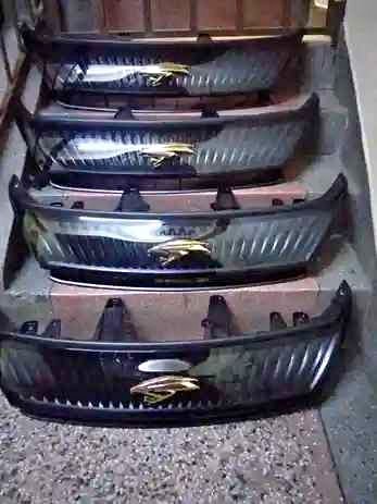 Replacement Front Radiator Grille for Toyota Harrier 2003-2012 (Per Piece)